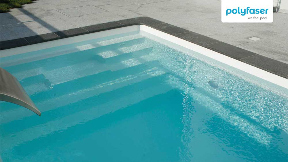 Polyfaser Granada Pool Treppe